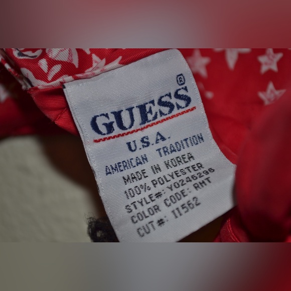 Guess halter open back tied red pattern crop top - Picture 3 of 7